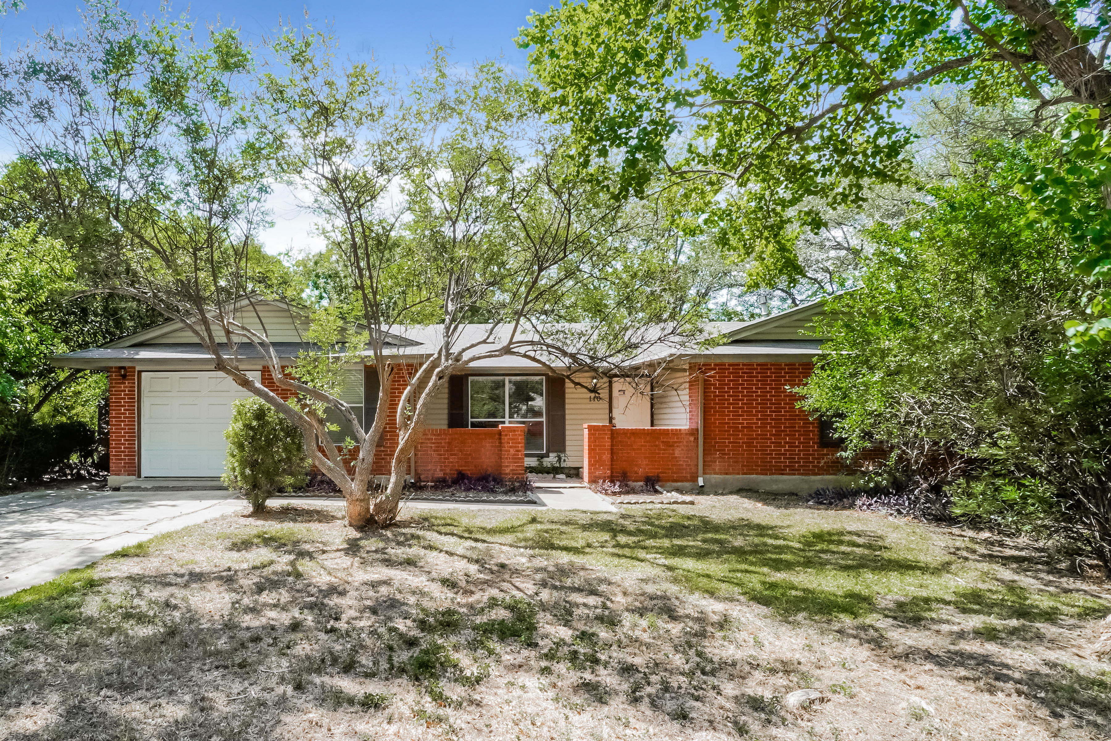 110 Simler St San Antonio, TX 78227